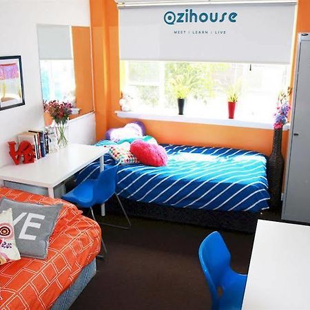 Ozihouse Richmond Hostel Melbourne Exterior photo